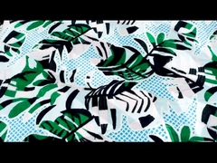 Merletti il tessuto 135CM che l'ampia grande guipure del ricamo del fiore merletta la disposizione del pizzo del poliestere